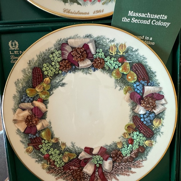 Colonial Christmas Complete Set - Picture 2 of 14